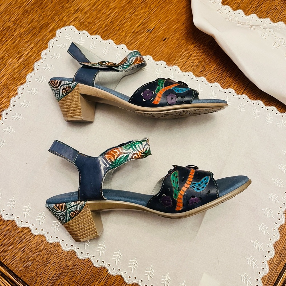 L ‘ Artiste Women’s Sling back Sandals